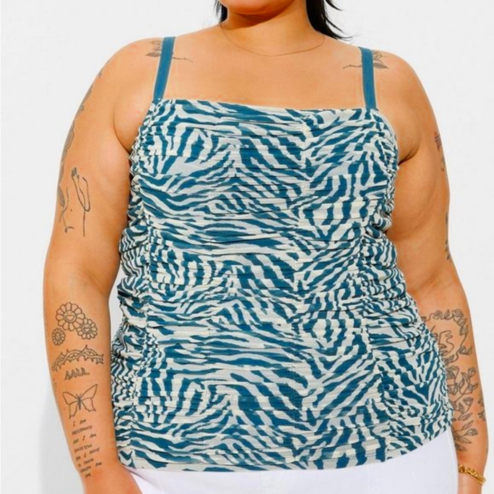 ❤️NWT TORRID CAMI - ZEBRA PRINT - WASHABLE MESH SHIRRED CROP - PLUS SIZE